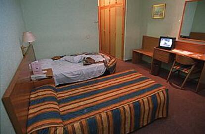 Habitación 111 del hotel Diana Cazadora, en Barajas (Madrid) donde durmió Mohamed Atta.