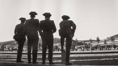 Piedad Isla. La Guardia Civil. 1963.