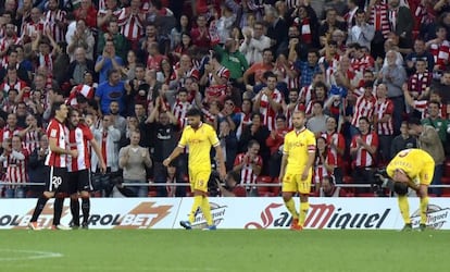 Aduriz comemora um de seus dois gols contra o Sporting.