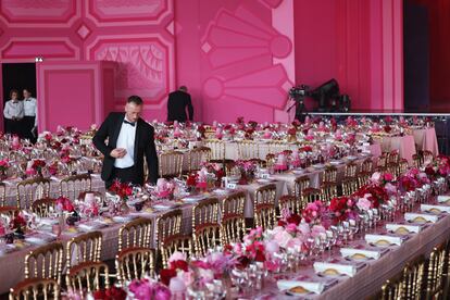 La Salle des Etoiles del Sporting Monte-Carlo, espacio en el que se celebra el Baile de la Rosa, engalanado para la ocasión.