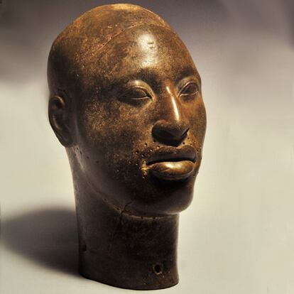 Aleación de cobre hallada en el complejo de Wunmonije (Comisión Nacional de Museos y Monumentos, Nigeria).