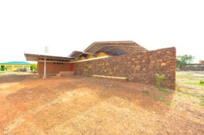 Casa para niños huérfanos con necesidades específicas de Home Kisito en Ouagadougou (Burkina Faso) del arquitecto Albert Faus.