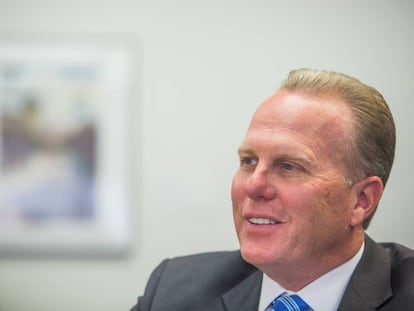 El alcalde de San Diego, Kevin Faulconer, durante la entrevista.