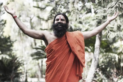 Baba Ramdev, gurú de yoga y fundador de Patanjali Ayurved