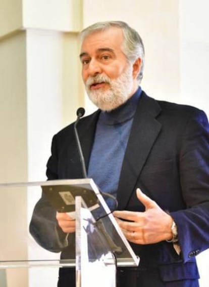Ángel Gil de Miguel, catedrático de Medicina Preventiva y Salud Pública.