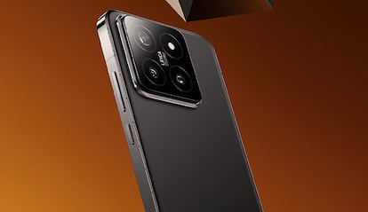 Teléfono Xiaomi 14 con HyperOS