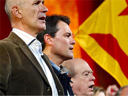 El 'tridente' arremete contra Esquerra Republicana