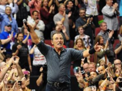 Bruce Springsteen, en un concierto en Arizona, el 6 de diciembre de 2012.