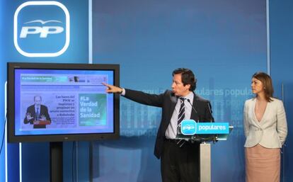 Dolores de Cospedal y Carlos Floriano presentan la campaña del PP 'Reformas: garantías de futuro'