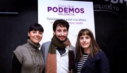 Sandra M&iacute;nguez, Jaime Paulino y &Aacute;ngela Ballester, miembros de Podemos.