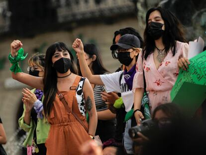 Una manifestación a favor del aborto, en Saltillo, este martes.