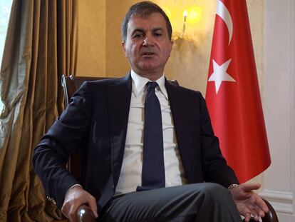 El ministro para Asuntos Europeos de Turquía, Ömer Çelik, en una reciente entrevista en Londres.