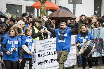 Funcionarios judiciales durante una protesta frente al Parlamento gallego.