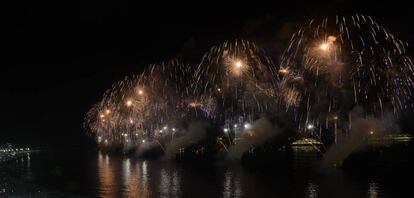 Queima de fogos no Rio.