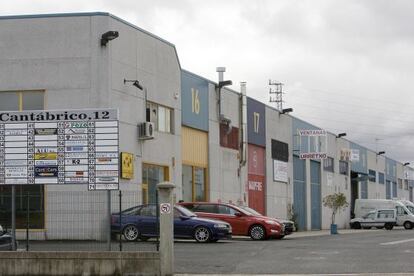 Pequeñas y medianas empresas en el polígono industrial de Gamarra, en Vitoria, en una imagen de archivo.