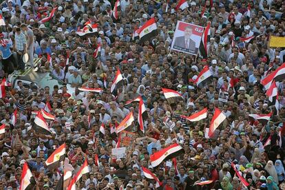 Partidarios de Morsi en Ciudad Nasser este viernes.