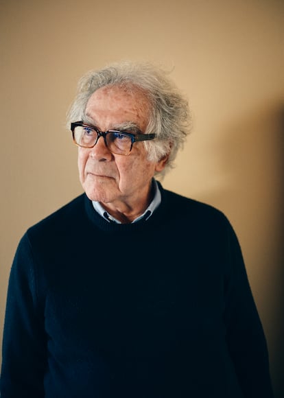 "Para ver hay que distanciarse de lo que se conoce", dice Carlo Ginzburg.