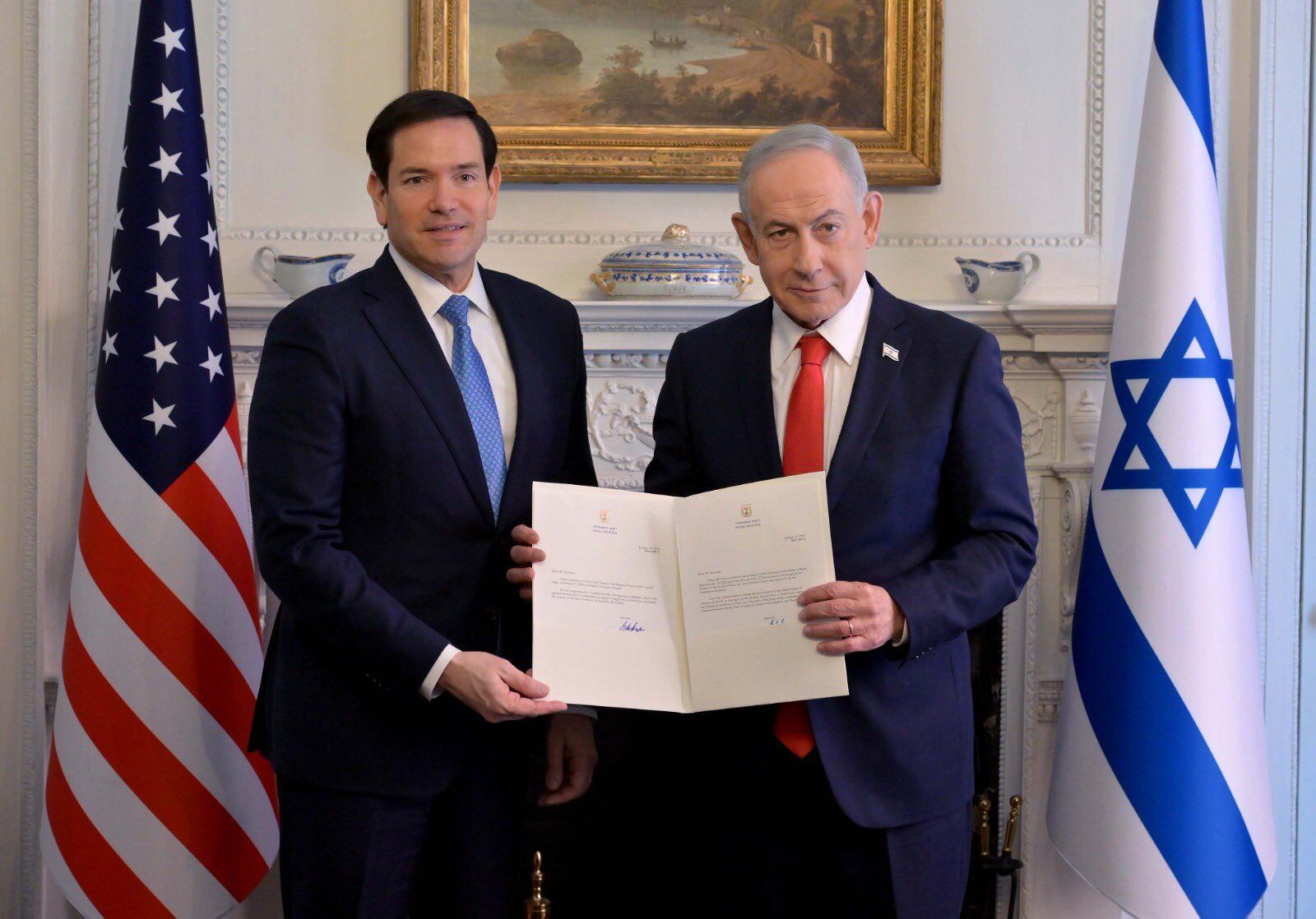 Trump apuesta por seguir negociando con Irán pese a la presión de Netanyahu