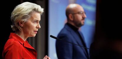 La presidenta de la Comisión y el presidente del Consejo Europeo, Ursula von der Leyen y Charles Michel.