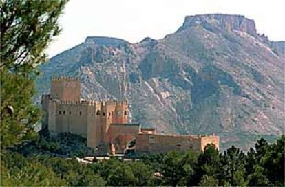 Castillo de Los Fajardo, visto desde la Sierra de María.