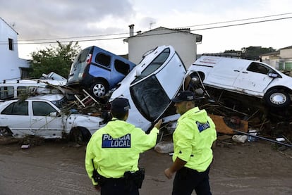 Cars piled up in Sant Llorenç des Cardassar.