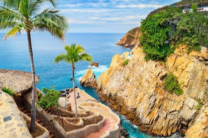 Vista de La Quebrada, en Acapulco, desde donde saltan los clavadistas.