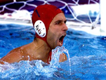 Ángel Andreo, en la portería española de waterpolo.