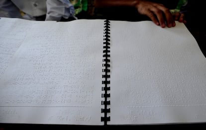 Un Corán en braille.