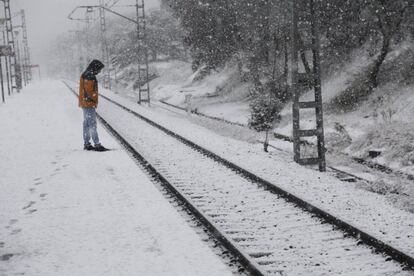 Nieve en la estación del Goloso, distrito de Fuencarral-El Pardo, el 5 de febrero de 2018.