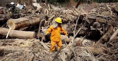 Rescue workers in Mocoa, Colombia.