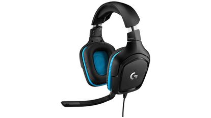 Auriculares con micrófono estilo gaming muy cómodos y con buena acústica.