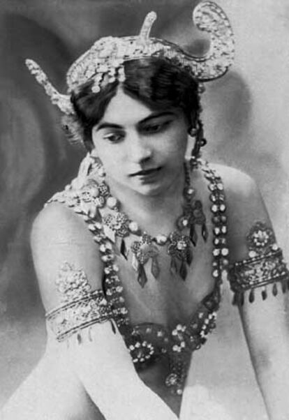 Mata-Hari.