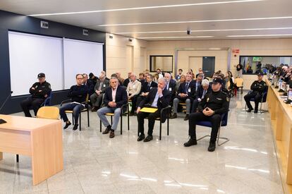 El banquillo de los acusados en el juicio del 'caso Gürtel' sobre la visita del Papa a Valencia.