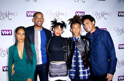 Jada Pinkett Smith y Will Smith con sus hijos Willow y Jaden en mayo de 2016 en Nueva York. El primero por la derecha es Trey, hijo del actor de una relación anterior. 