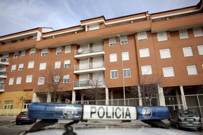 Fachada de un edificio de Alcobendas con viviendas ocupadas, en una imagen de archivo.