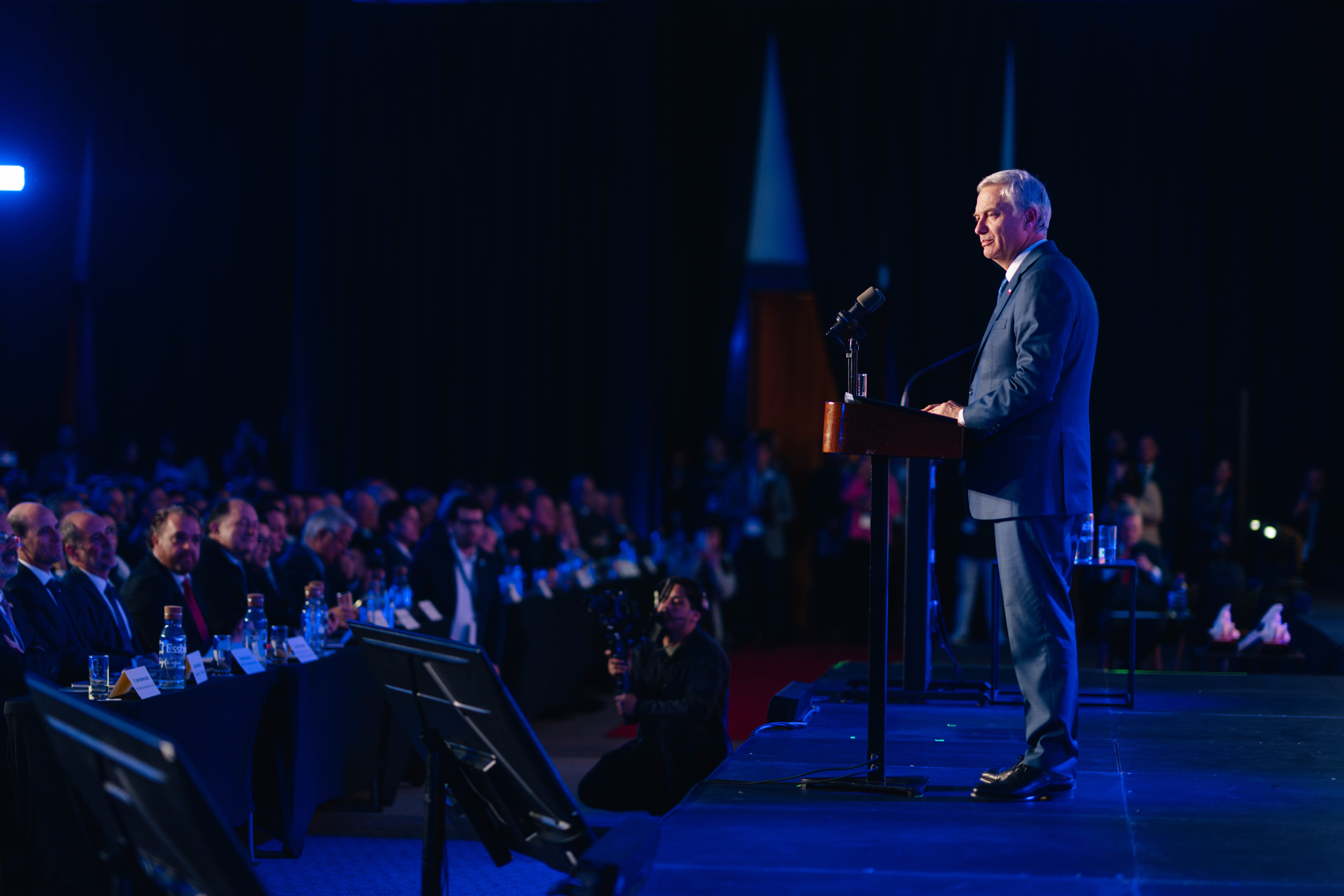 Foro Madrid, la cumbre de la ultraderecha internacional, llega a Chile en medio del debate sobre el iliberalismo de Kast
