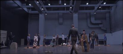 Ensayo de la ópera 'Il primo omicidio ovvero Caino' en una imagen promocional.