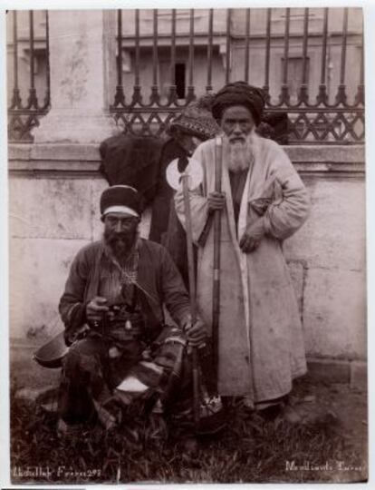 Fotografía adquirida por el marqués de Cerralbo en su viaje a Constantinopla en 1889.