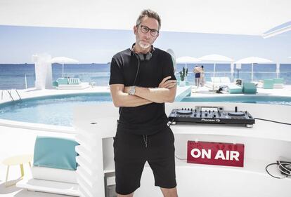 El DJ Oriol Calvo, en Ibiza
