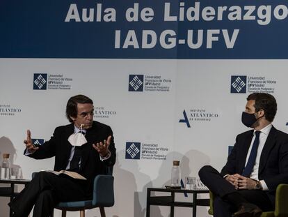 El expresidente Jose María Aznar durante una charla en la Universidad Francisco de Vitoria (Pozuelo de Alarcón, Madrid) a la que ha asistido como ponente Pablo Casado.