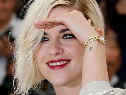 Kristen Stewart vuelve a sonreír