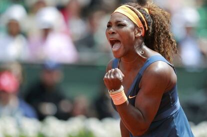 Serena celebra un punto ante Roberta Vinci.