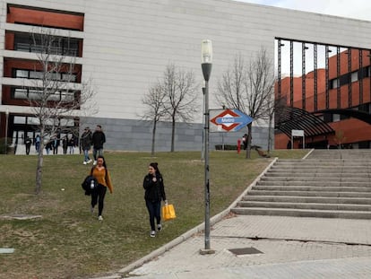 El campus de la Universidad Juan Carlos en Móstoles, ayer.
 