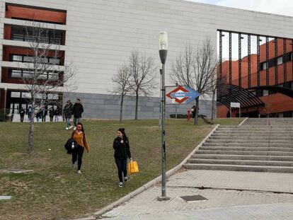 El campus de la Universidad Juan Carlos en Móstoles, ayer.