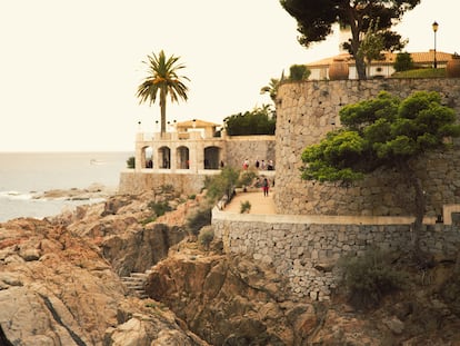 Un tramo del Camí de Ronda a su paso por S’Agaró, en la Costa Brava (Girona).