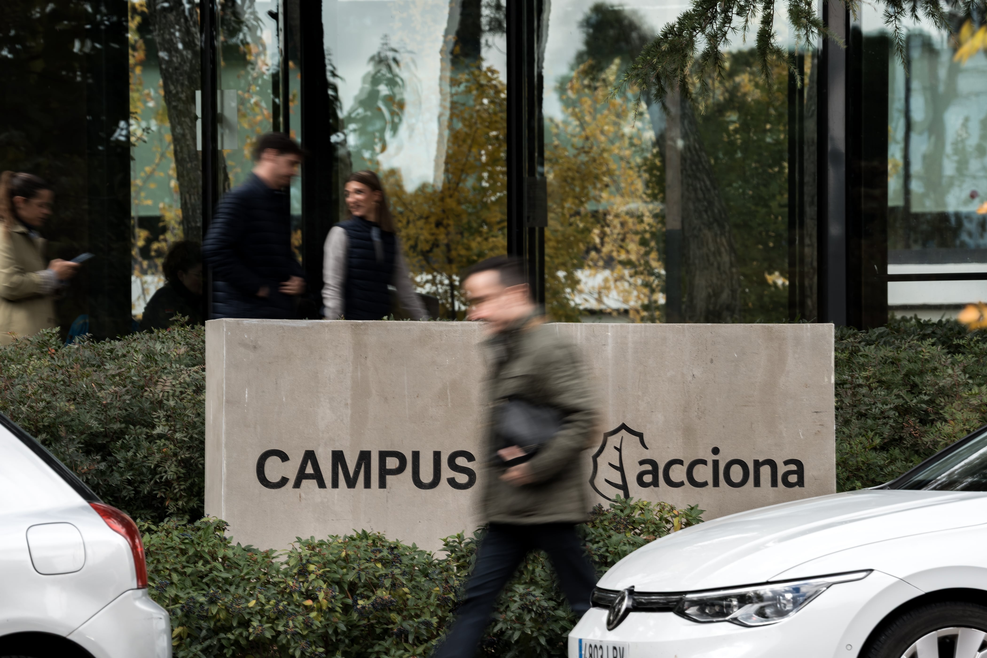 El mayor asesor de inversores del mundo expresa su preocupación con Acciona por el ‘caso Cerdán’