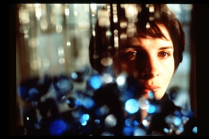 Juliette Binoche, en un fotograma de 'Azul'.