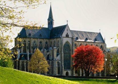 La catedral de Altenberg se encuentra junto a la localidad de Odenthal, a poco más de 20 km desde Colonia.