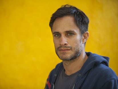 Gael García Bernal en las oficinas de Canana, su productora.