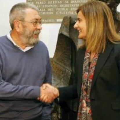 Cándido Mendez, secretario general de UGT, y Fátima Bañez, ministra de empleo.